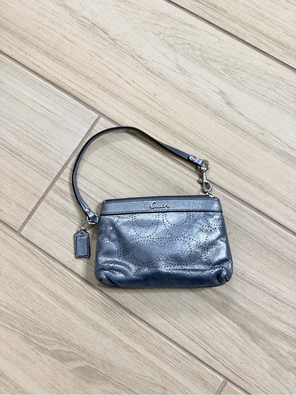 Authentic Coach Metallic Silver Signature C Wristlet Y2K Mini Bag